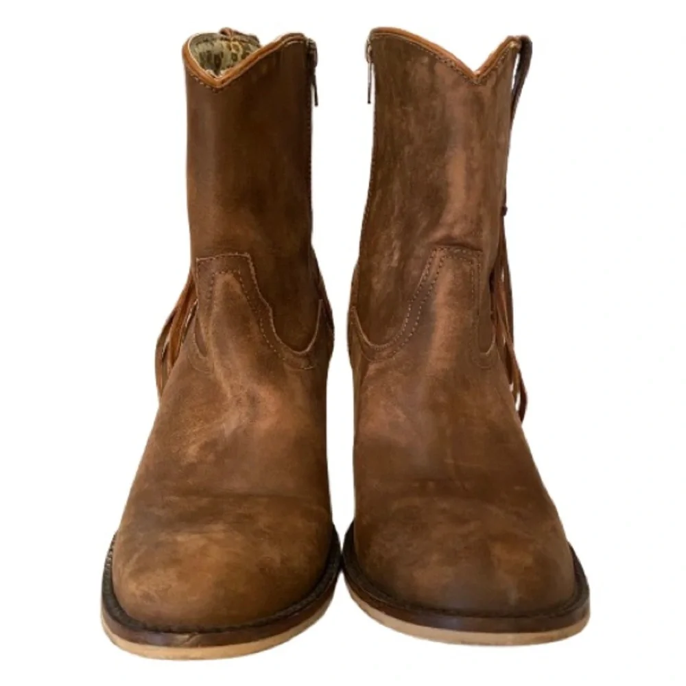 SOLD! - Dingo D1 589 Women’s Brown Leather Western Heeled Boots w/ Tassle Size 9 - Picture 5 of 7